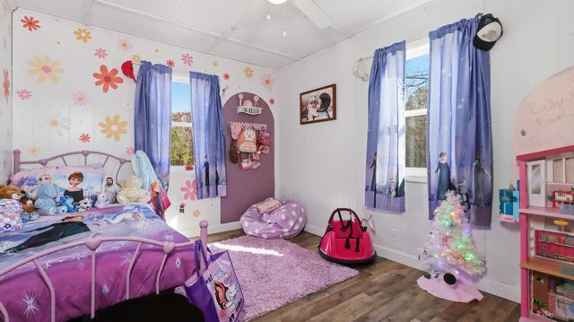 1563 County Road 875, Thornfield, MO 65762