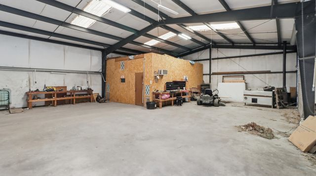 1563 County Road 875, Thornfield, MO 65762