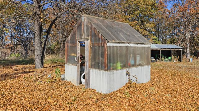 1563 County Road 875, Thornfield, MO 65762