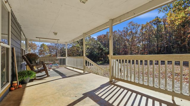 1563 County Road 875, Thornfield, MO 65762