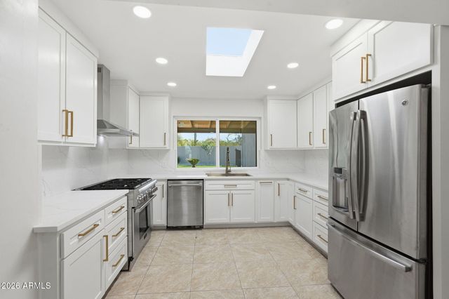 5350 N 1ST Avenue, Tucson, AZ 85718
