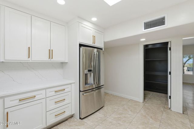 5350 N 1ST Avenue, Tucson, AZ 85718