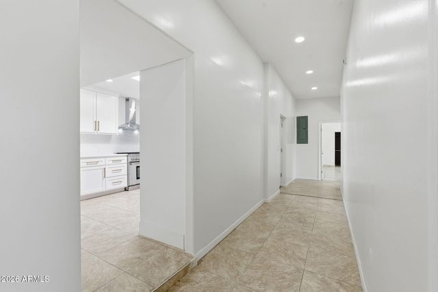 5350 N 1ST Avenue, Tucson, AZ 85718