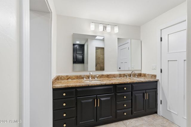 5350 N 1ST Avenue, Tucson, AZ 85718