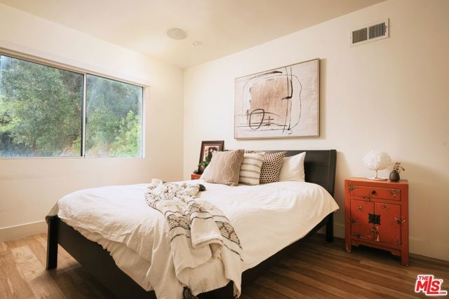 3001 Passmore Drive, Los Angeles, CA 90068
