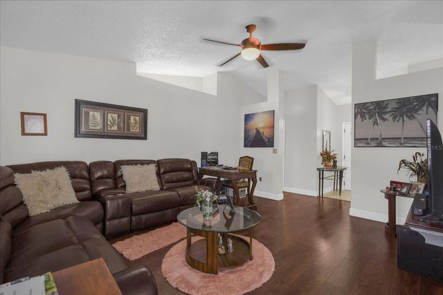 615 MCKINLEY COURT, Kissimmee, FL 34758