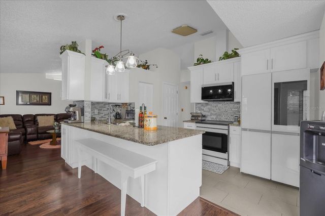 615 MCKINLEY COURT, Kissimmee, FL 34758