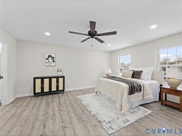 3200 Arthurwood Pl, Richmond, VA 23223