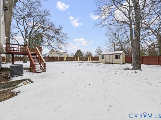 3200 Arthurwood Pl, Richmond, VA 23223