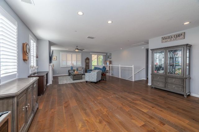 401 Mccauley Ranch Rd, Angels Camp, CA 95222