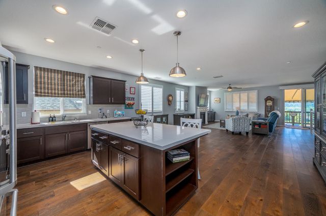 401 Mccauley Ranch Rd, Angels Camp, CA 95222