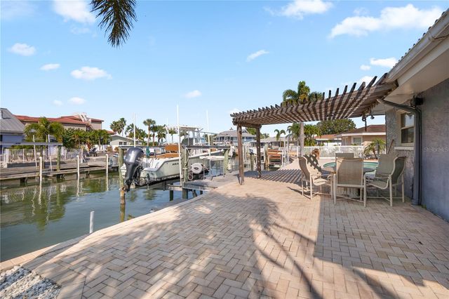 2250 LAGOON DRIVE, Dunedin, FL 34698