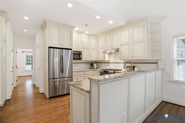 405 Gaslight Ter, Henrico, VA 23229