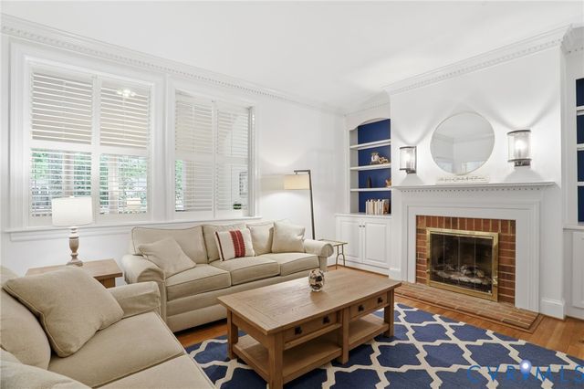 405 Gaslight Ter, Henrico, VA 23229