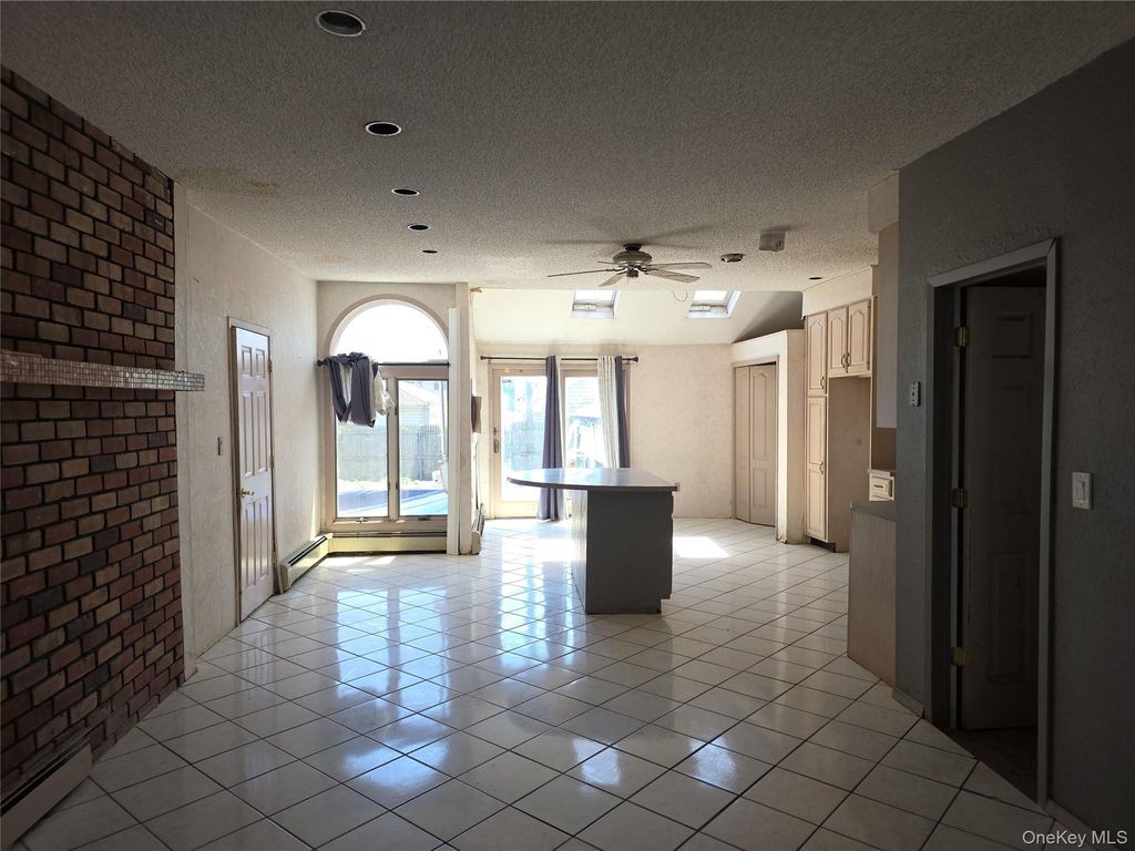 39 Kent Road, Island Park, NY 11558 — photo 2