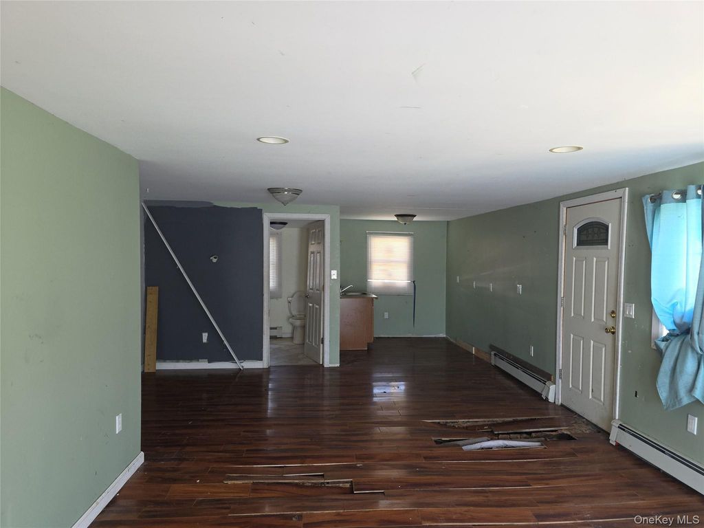 39 Kent Road, Island Park, NY 11558 — photo 5