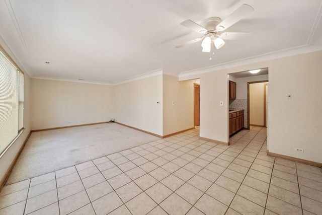 5841 W Lawrence Avenue 2NE, Chicago, IL 60630