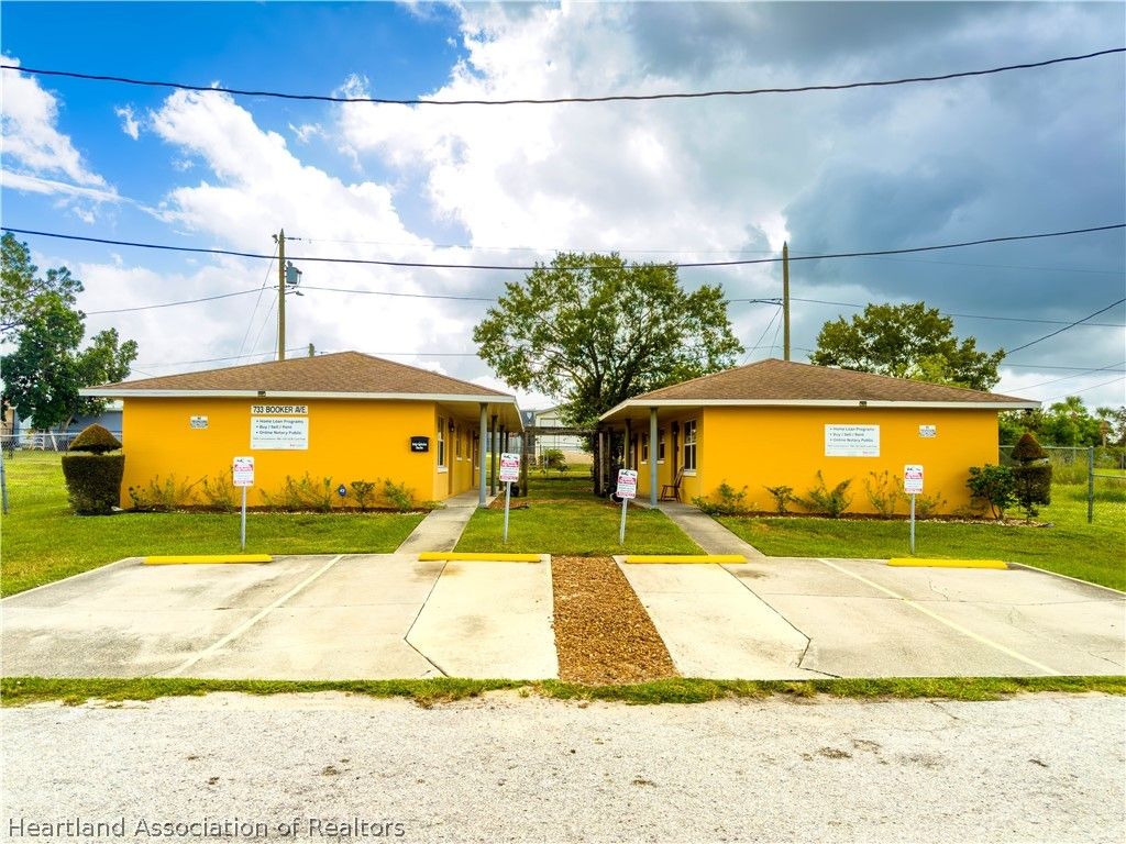 733 Booker Avenue 2, Sebring, FL 33870