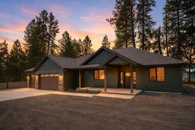 3402 E Yearling Rd, Chattaroy, WA 99003 property photo