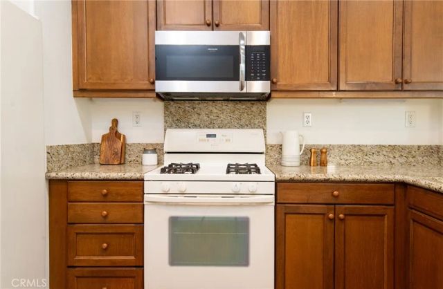 23015 Mission, Carson, CA 90745