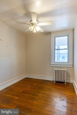 109 LONG LN, Upper Darby, PA 19082