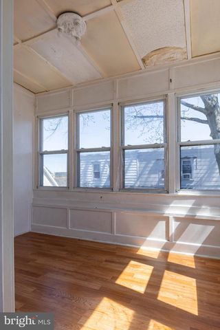 109 LONG LN, Upper Darby, PA 19082