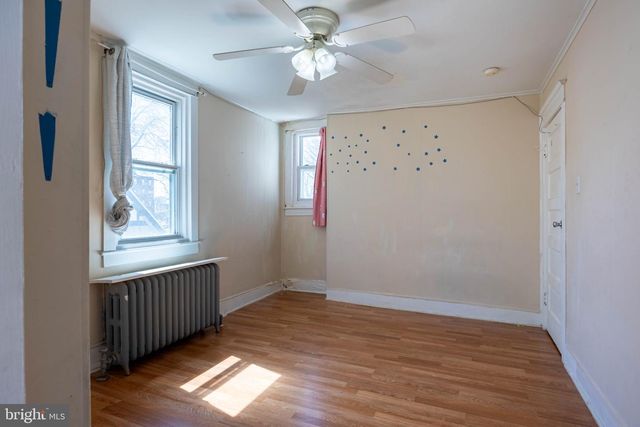 109 LONG LN, Upper Darby, PA 19082