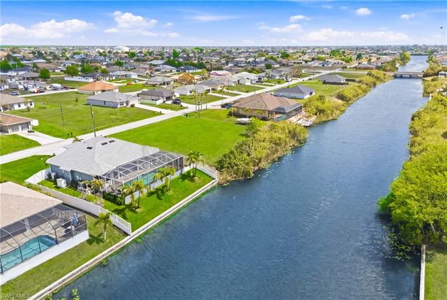 1714 NW 17th TER, Cape Coral, FL 33993