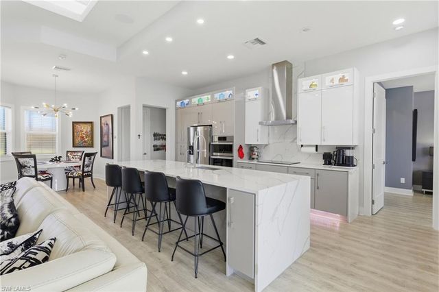 1714 NW 17th TER, Cape Coral, FL 33993