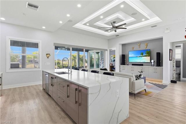 1714 NW 17th TER, Cape Coral, FL 33993