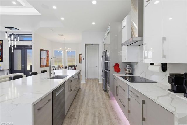 1714 NW 17th TER, Cape Coral, FL 33993