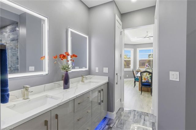 1714 NW 17th TER, Cape Coral, FL 33993