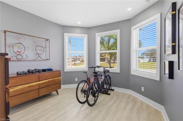 1714 NW 17th TER, Cape Coral, FL 33993