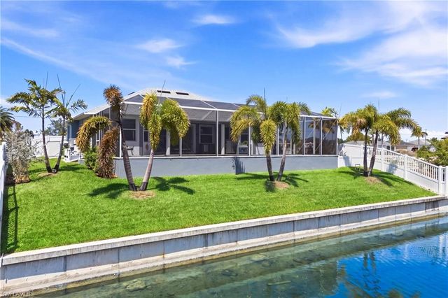 1714 NW 17th TER, Cape Coral, FL 33993