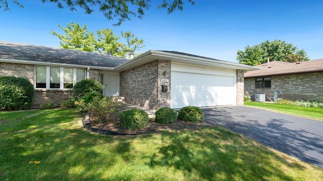 6636 Timberline Lane 2, Rockford, IL 61108