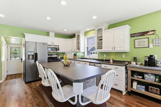 765 E Main Street, Anoka, MN 55303