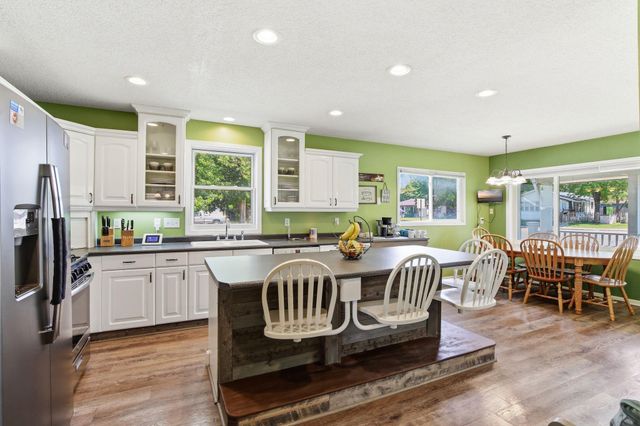 765 E Main Street, Anoka, MN 55303