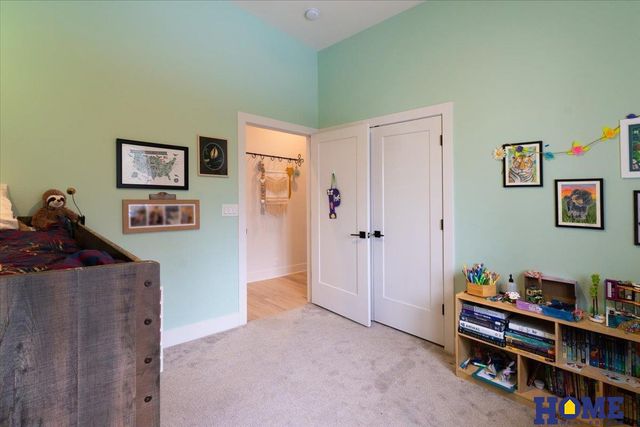 8440 Raven Drive, Louisville, NE 68037