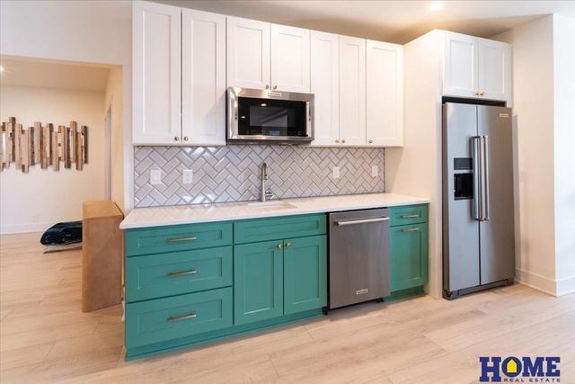 8440 Raven Drive, Louisville, NE 68037