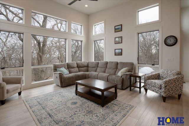 8440 Raven Drive, Louisville, NE 68037
