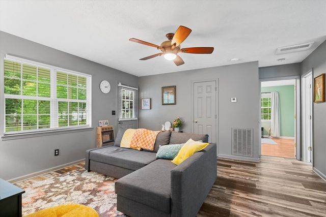 142 Santa Fe Trail NW, Dalton, GA 30721