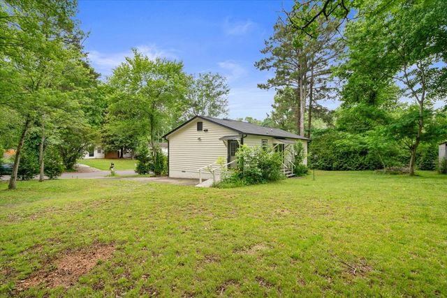 142 Santa Fe Trail NW, Dalton, GA 30721