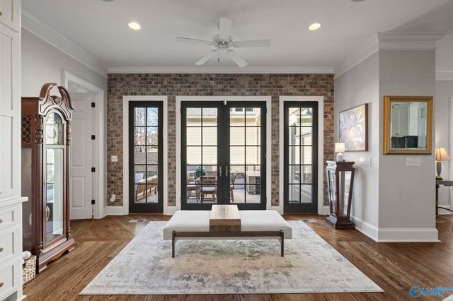 5 Chittamwood Drive, Huntsville, AL 35802