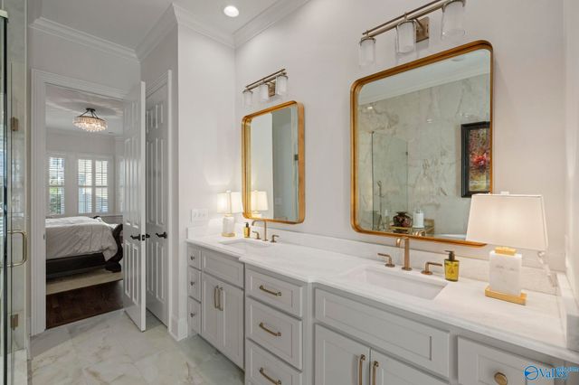 5 Chittamwood Drive, Huntsville, AL 35802