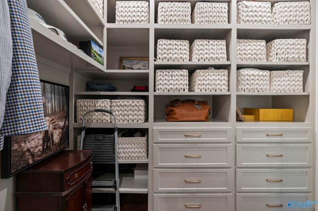 5 Chittamwood Drive, Huntsville, AL 35802