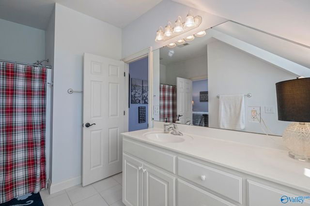 5 Chittamwood Drive, Huntsville, AL 35802