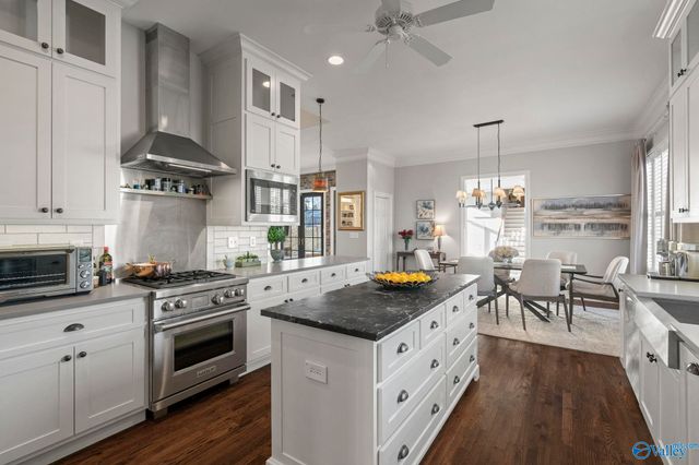 5 Chittamwood Drive, Huntsville, AL 35802