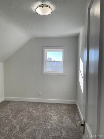 1612 Barber Street, Bessemer, MI 49911