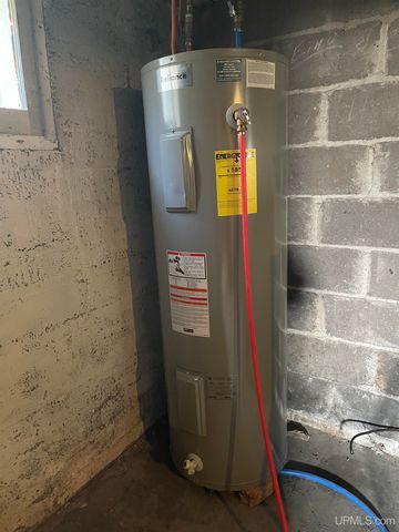 1612 Barber Street, Bessemer, MI 49911