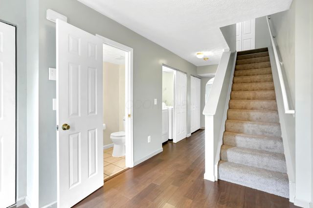 5480 Shannon Square Drive, Canal Winchester, OH 43110